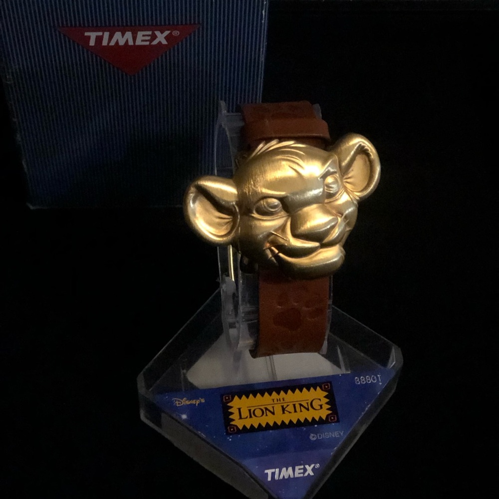 Lion King Timex watch - Picture 1 of 4